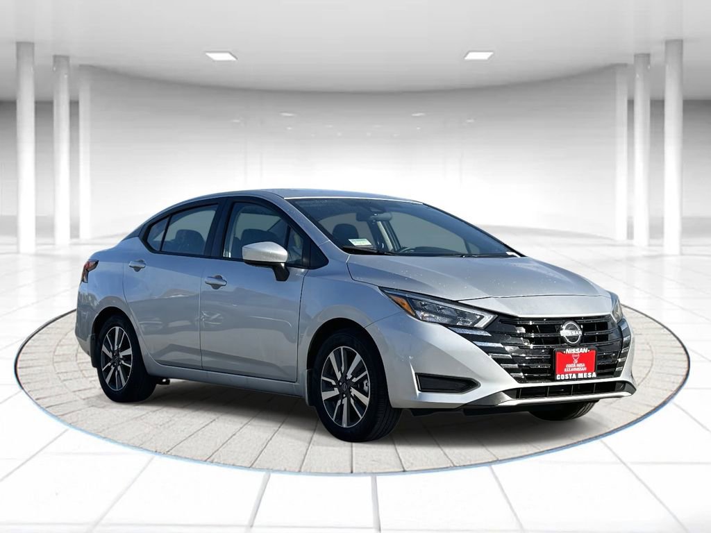 Used 2025 Nissan Versa SV w/ Trunk Package image 5