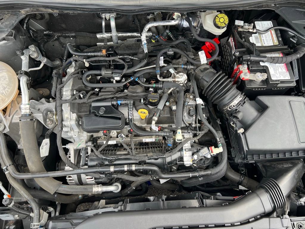 Used 2020 Ford Escape SE image 38