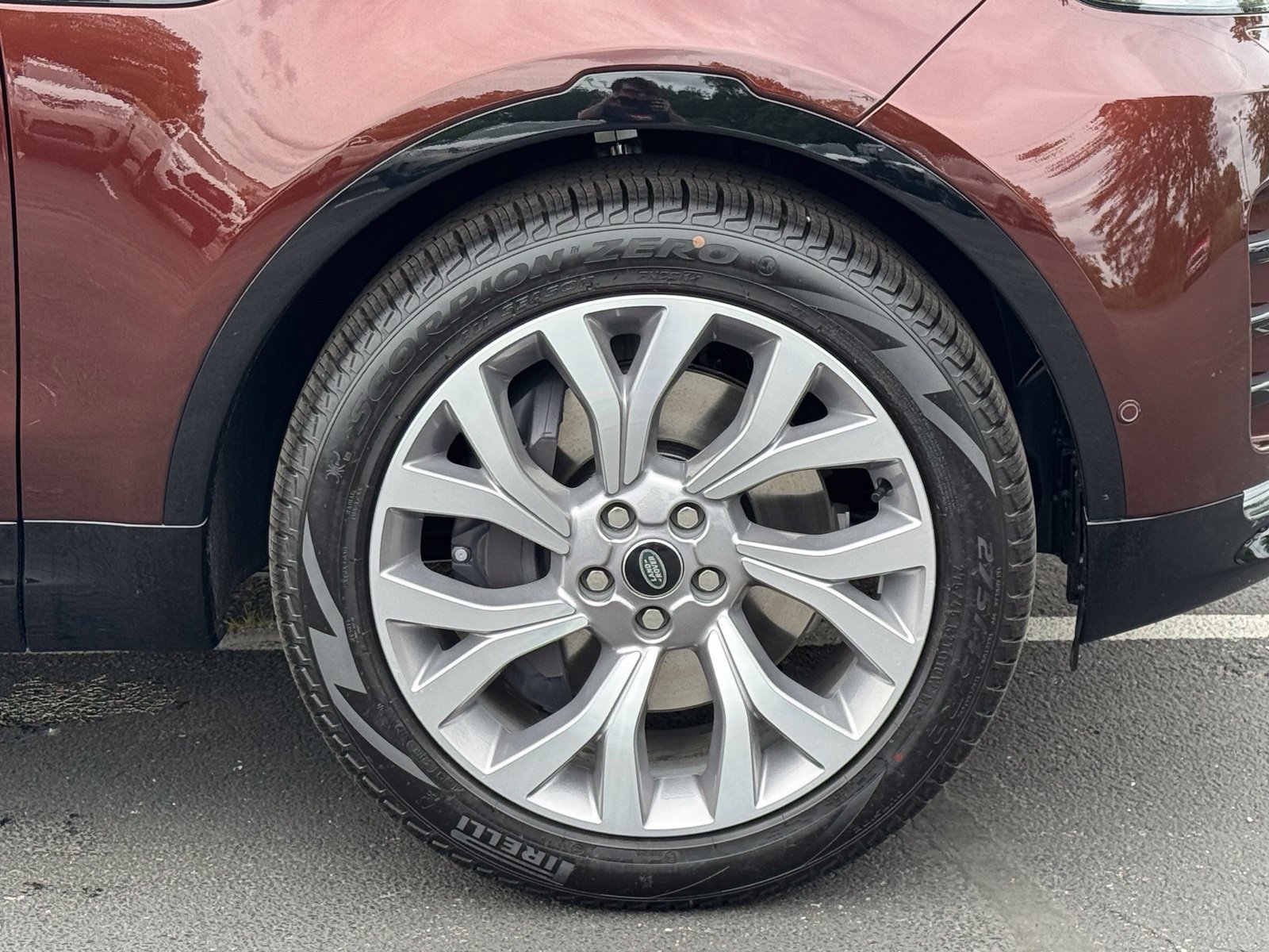 New 2026 Land Rover Discovery Limited Edition AWD/4WD image 55