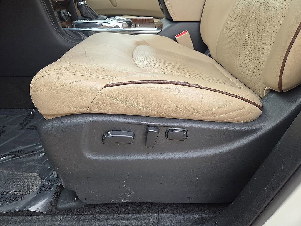 Used 2019 Nissan Armada Platinum w/ Captain's Chairs Package RWD image 25