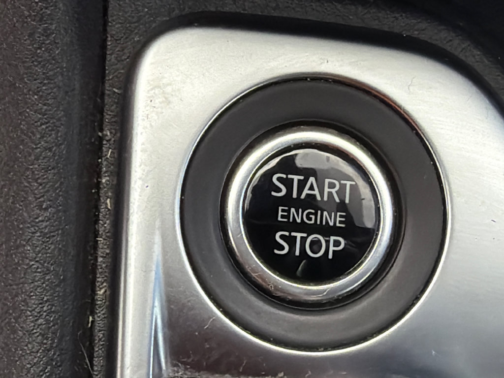 Used 2024 Nissan Sentra SV FWD image 30