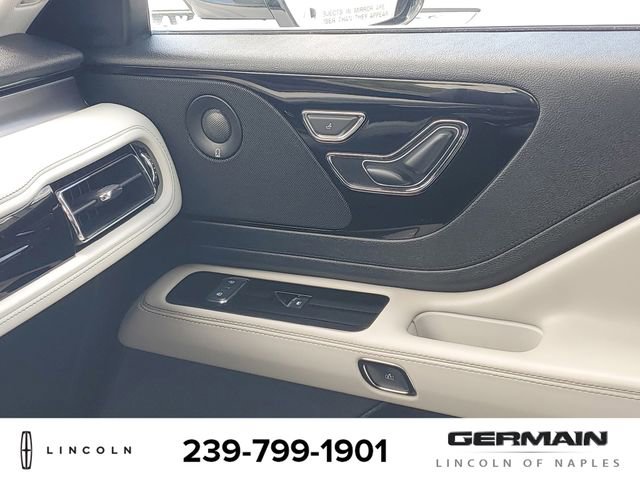 New 2025 Lincoln Aviator 2WD w/ Equipment Group 101A image 27