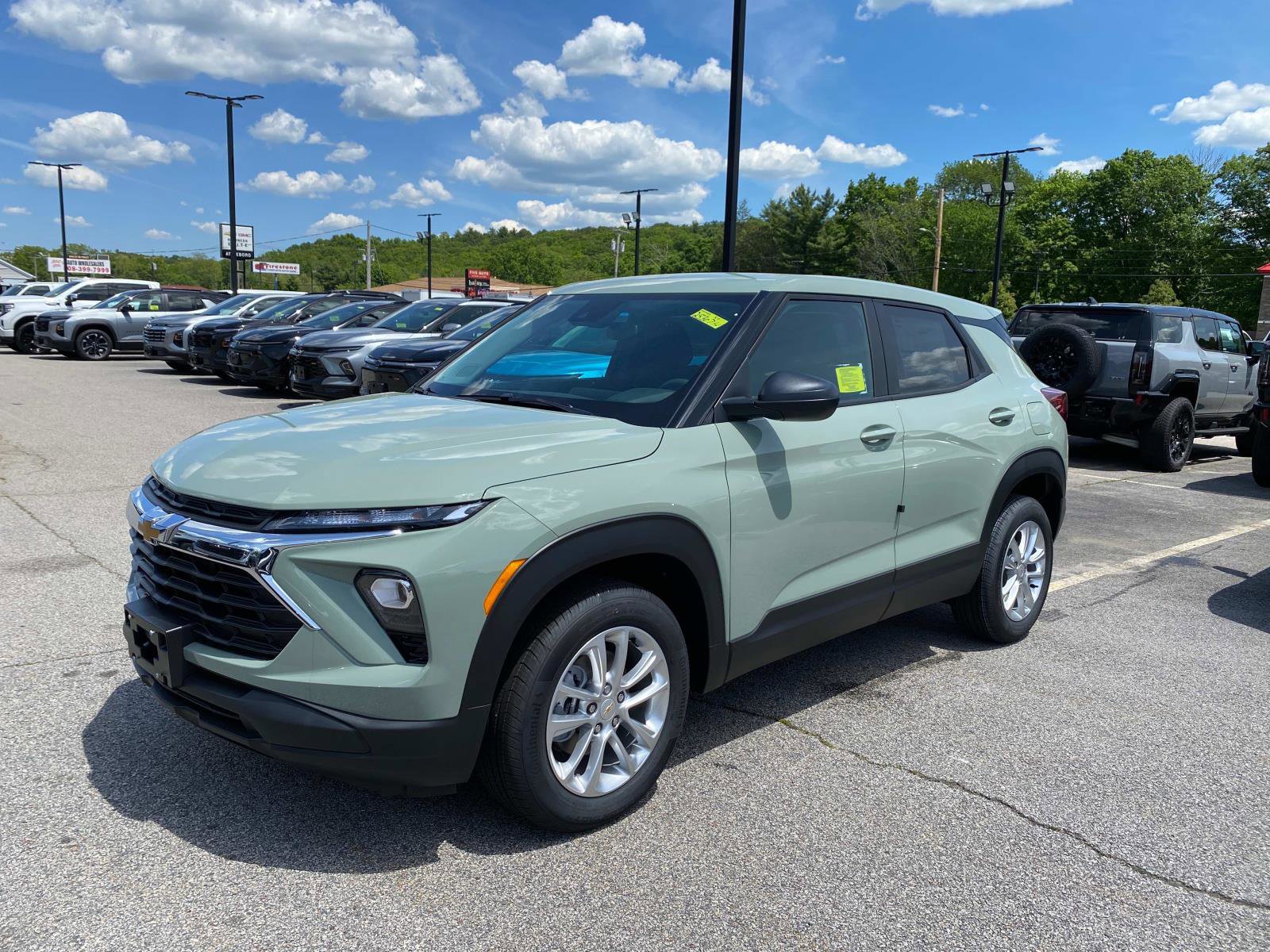 Used 2025 Chevrolet TrailBlazer LS w/ LS Convenience Package