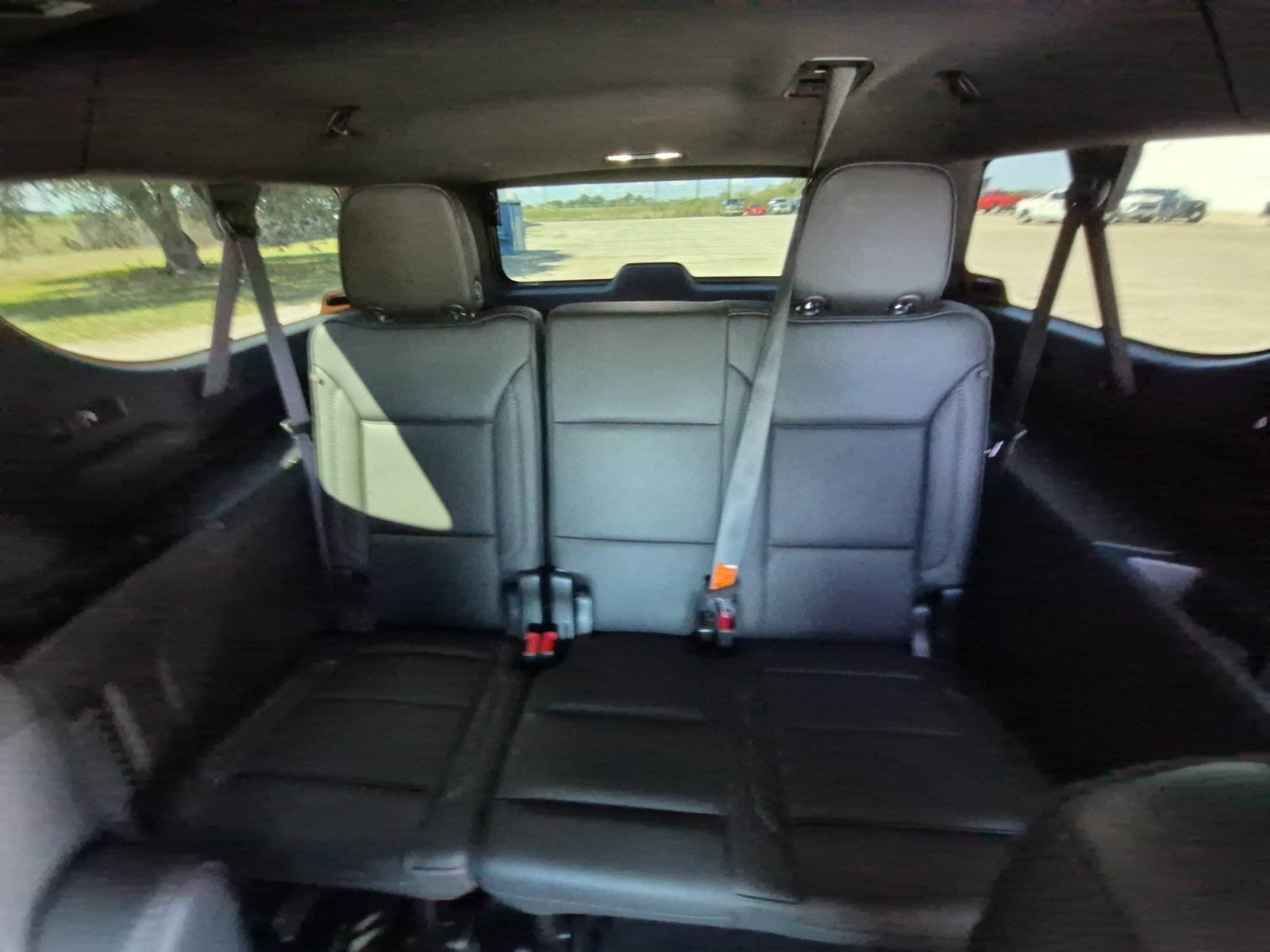 Used 2024 GMC Yukon XL Denali w/ Advanced Technology Package RWD image 24