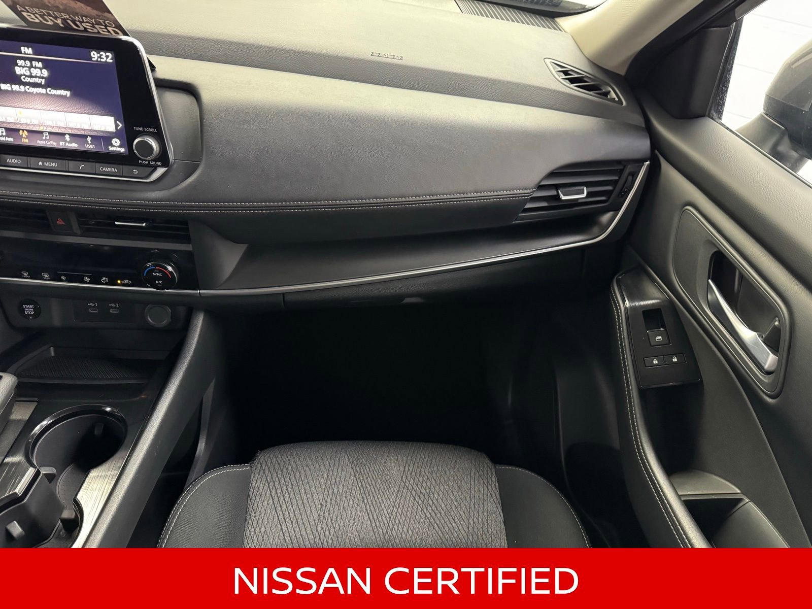 Certified 2025 Nissan Rogue SV image 19