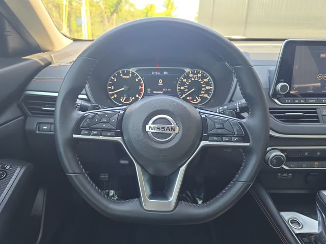 Used 2020 Nissan Altima 2.5 SR FWD image 17