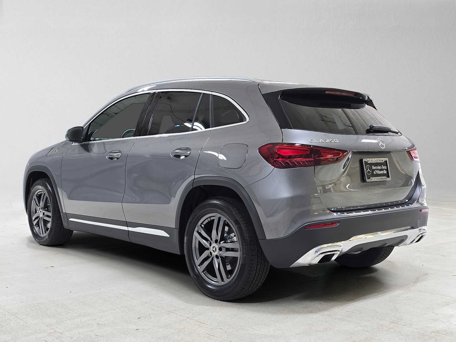 Certified 2026 Mercedes-Benz GLA 250 4MATIC image 6