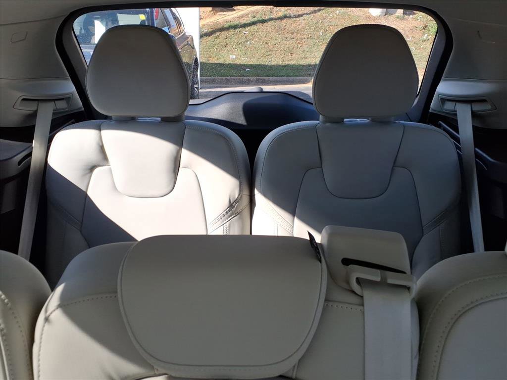 Used 2022 Volvo XC90 T6 Inscription w/ Advanced Package image 20