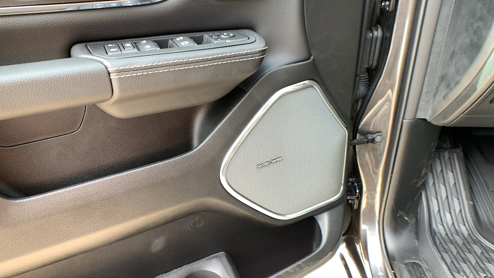 New 2026 RAM 1500 Laramie image 10