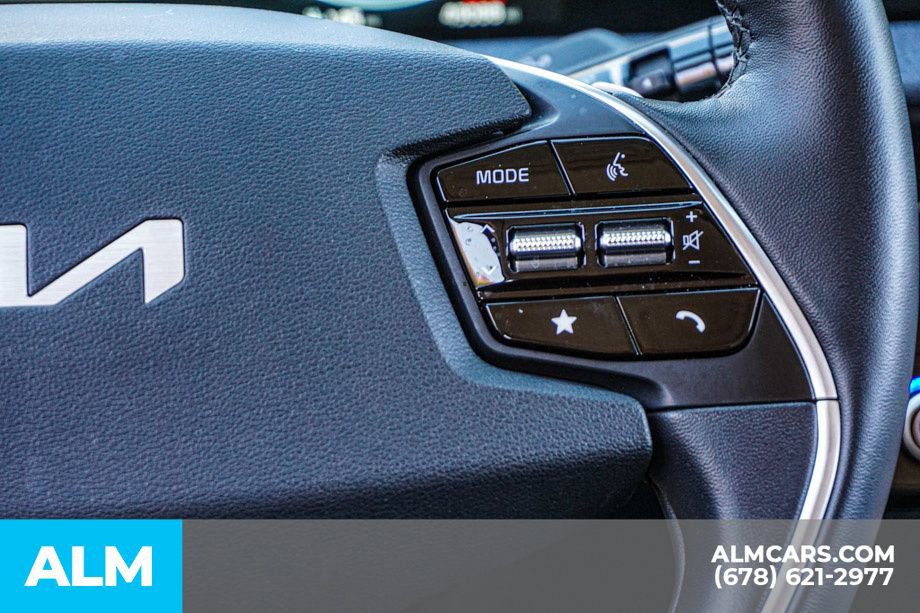 Used 2023 Kia EV6 Wind image 30