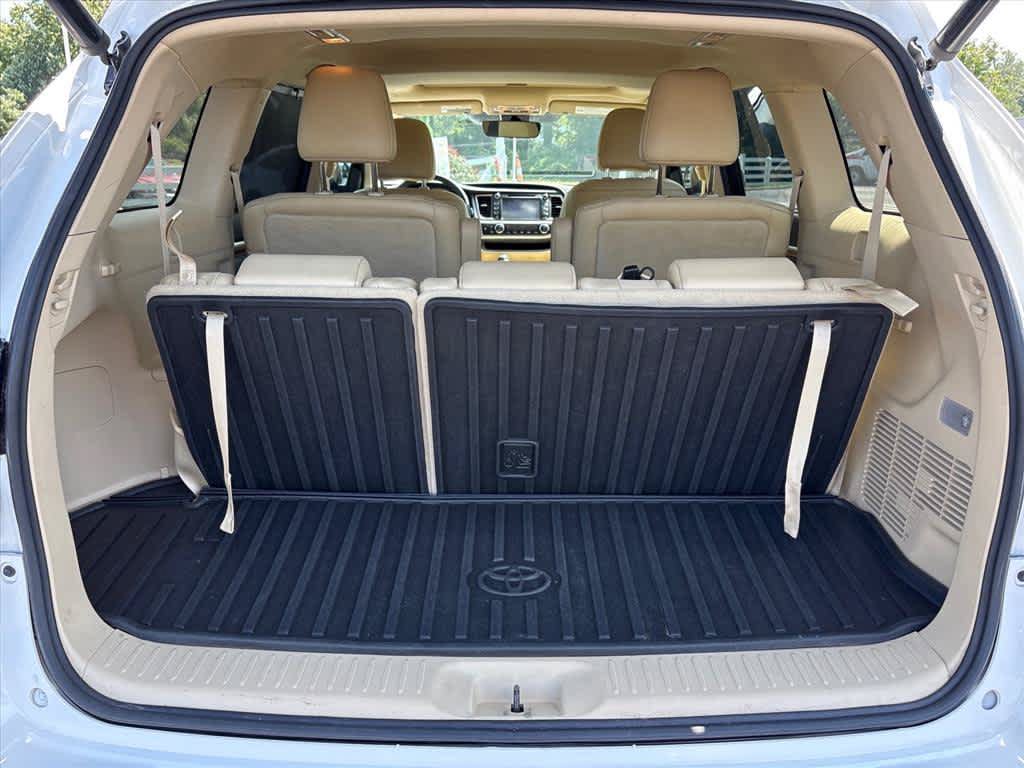 Used 2019 Toyota Highlander Limited AWD/4WD image 28