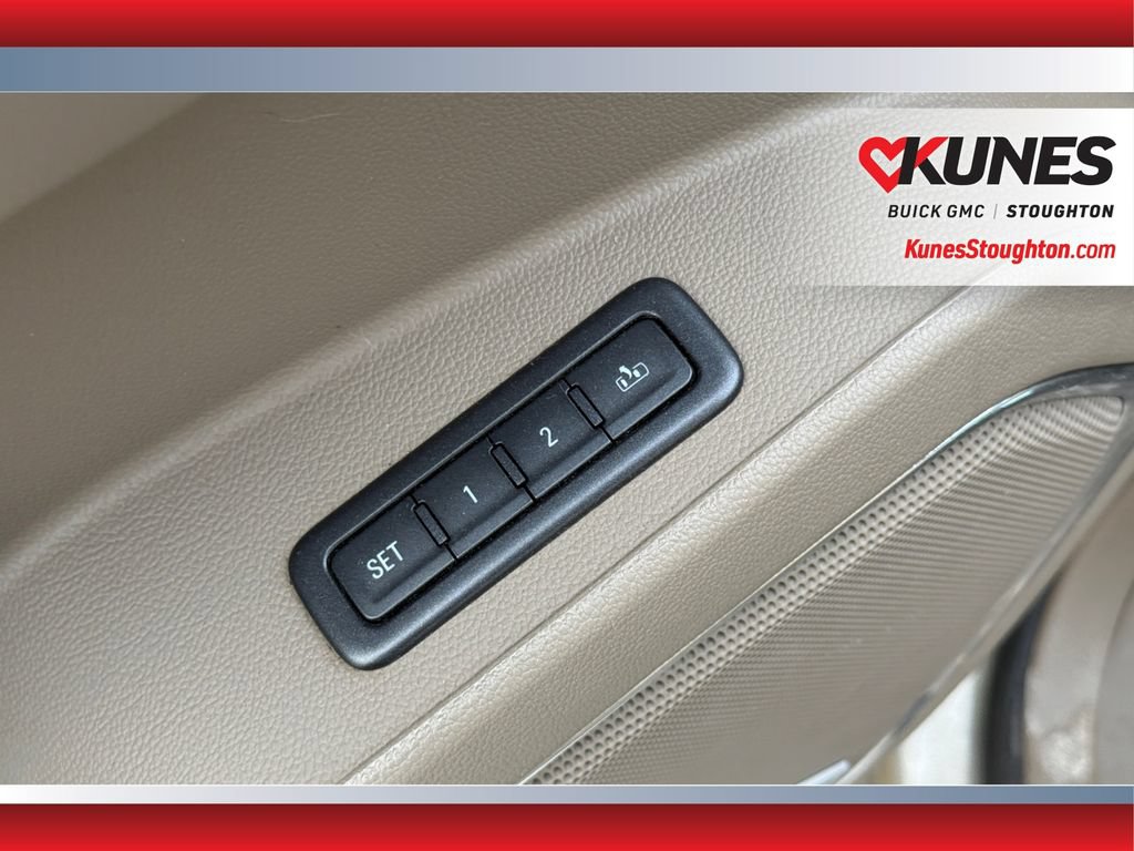 Used 2015 Chevrolet Suburban LTZ AWD/4WD image 47
