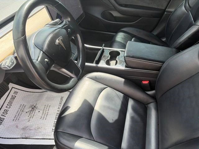 Used 2018 Tesla Model 3 Long Range RWD image 11