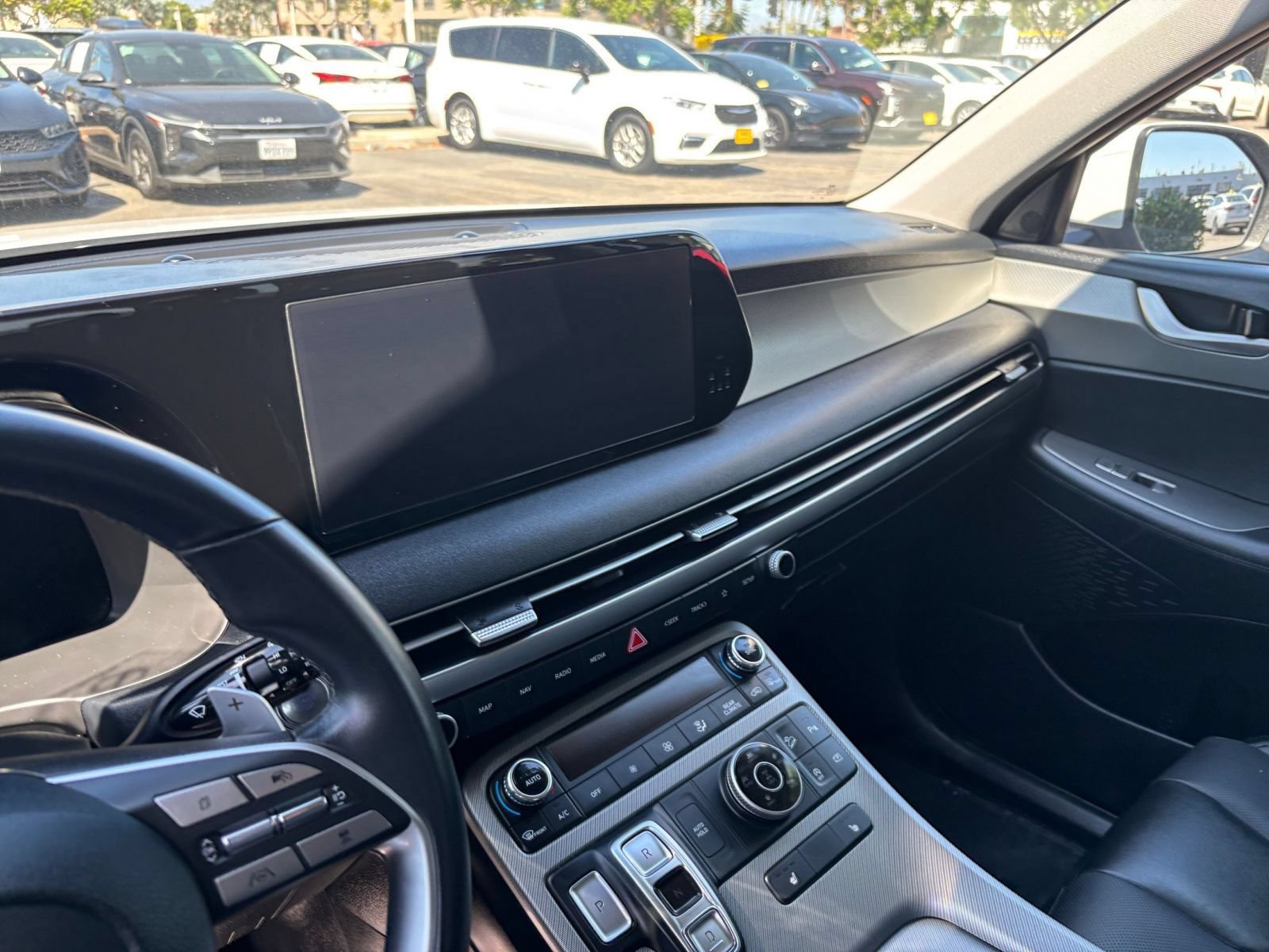 Used 2025 Hyundai Palisade SEL AWD/4WD image 16