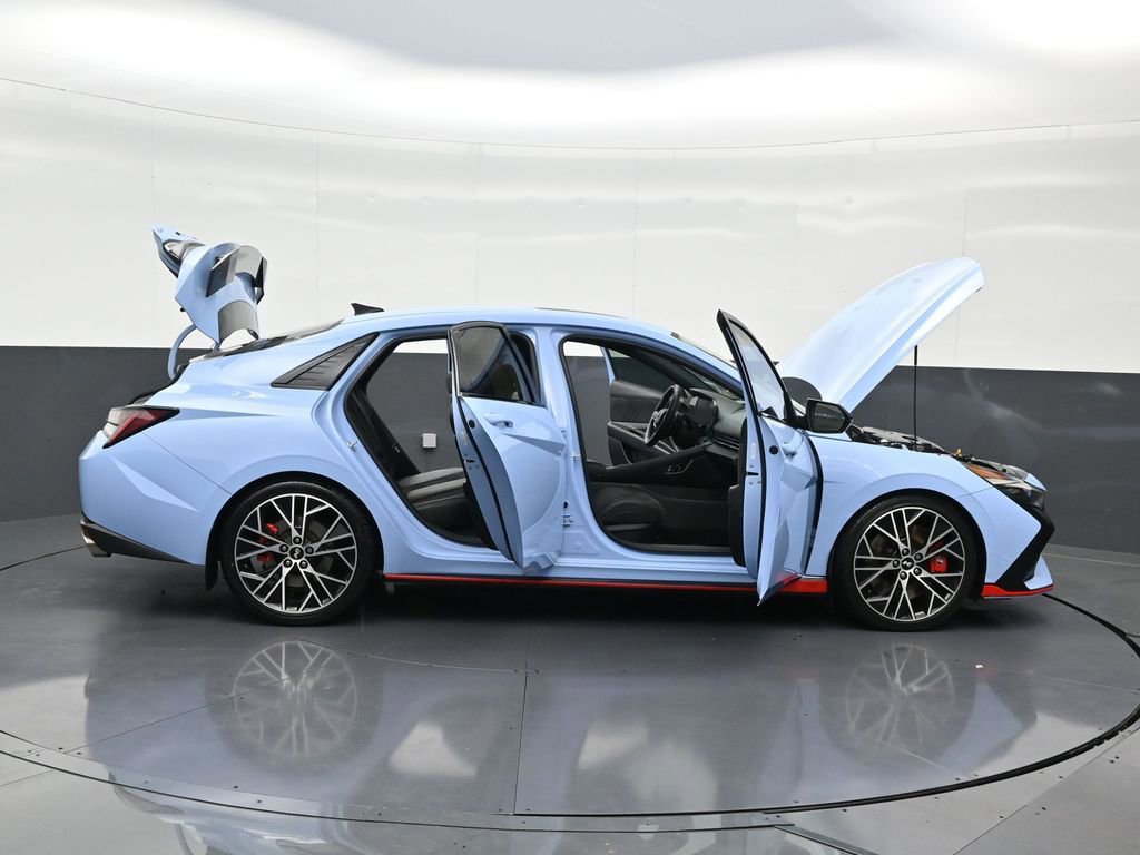 Used 2023 Hyundai Elantra N image 34