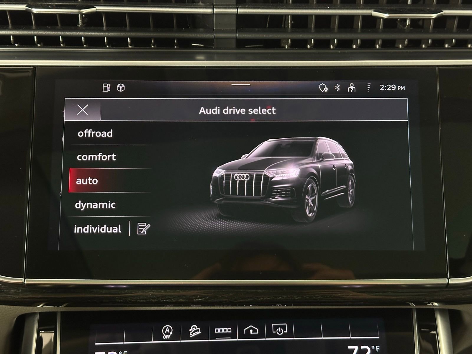 Used 2023 Audi Q7 3.0T Premium Plus image 23