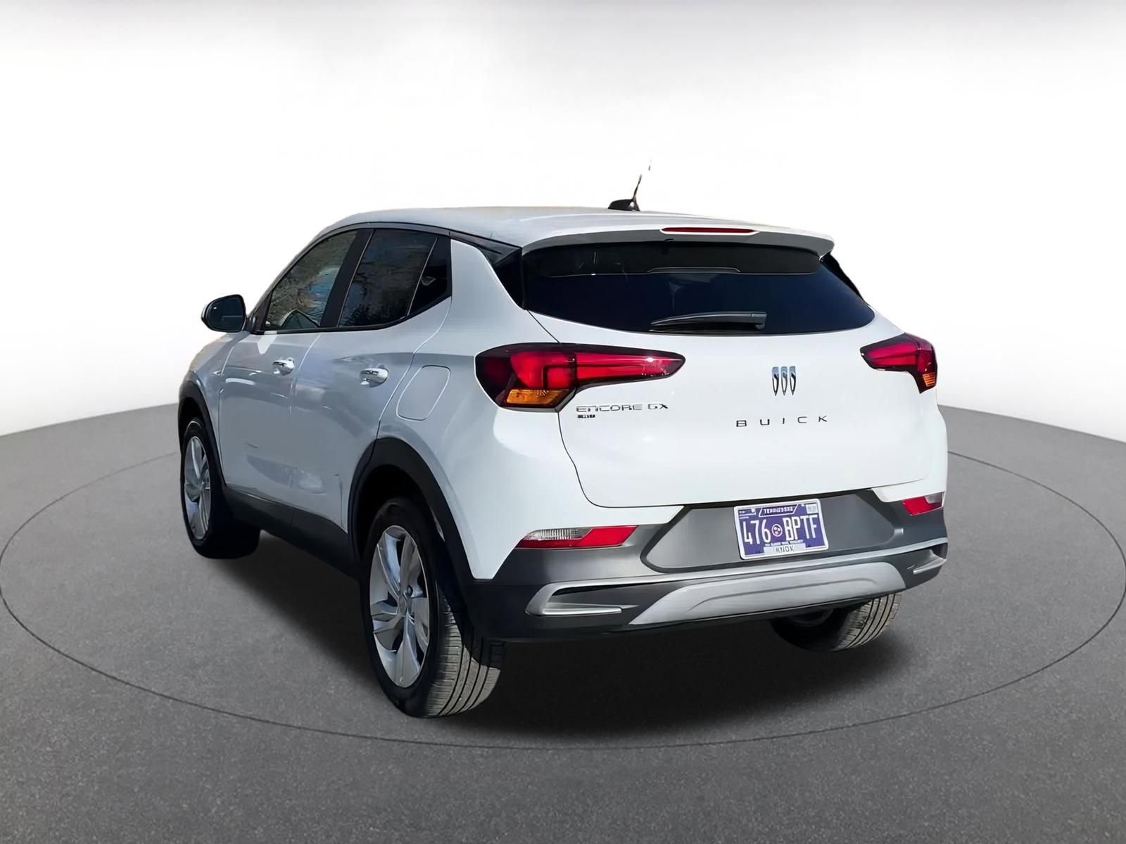 Used 2025 Buick Encore GX Preferred image 11