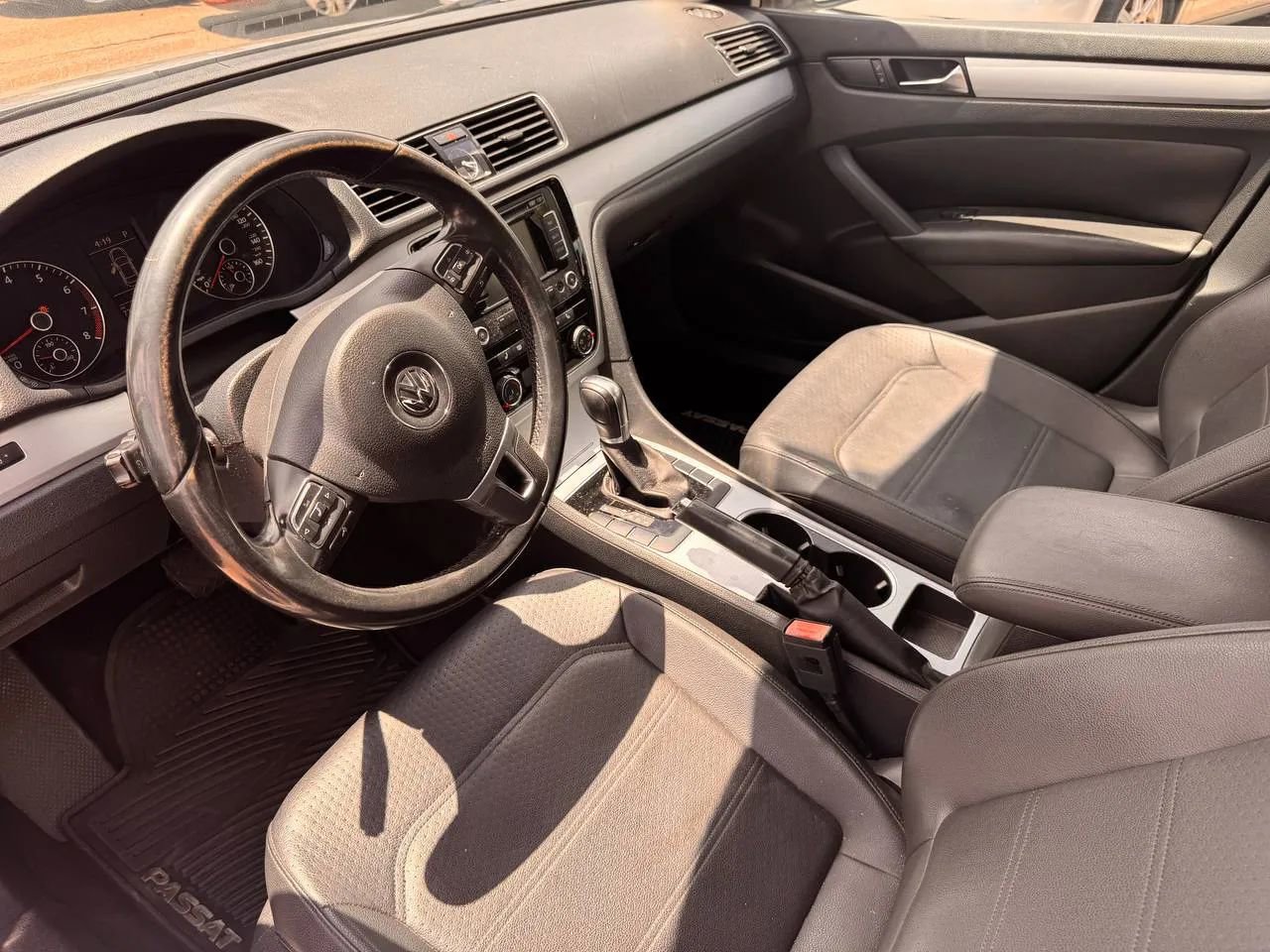 Used 2013 Volkswagen Passat 2.5 SE FWD image 9