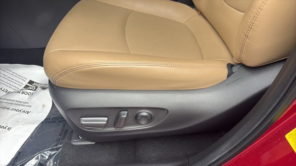 Used 2022 Toyota RAV4 Limited w/ Limited Grade Weather Package FWD image 16