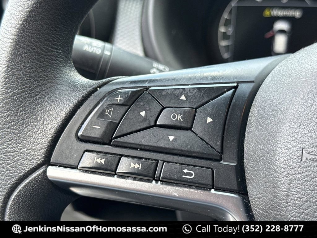 Certified 2024 Nissan Kicks SV image 38