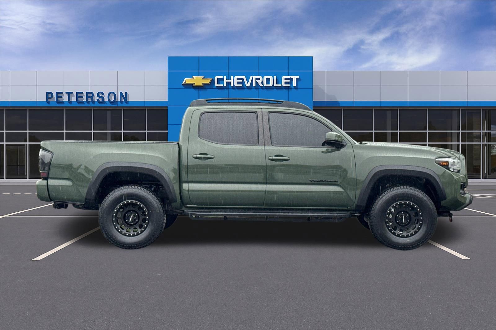 Used 2021 Toyota Tacoma TRD Off-Road w/ Technology Package image 3