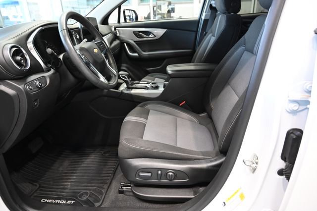 Used 2023 Chevrolet Blazer LT w/ Driver Confidence Package image 9