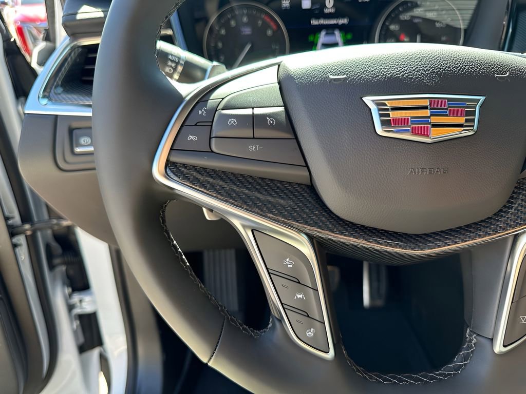 New 2026 Cadillac XT5 Sportv w/ LPO, Onyx Lite Package AWD/4WD image 31