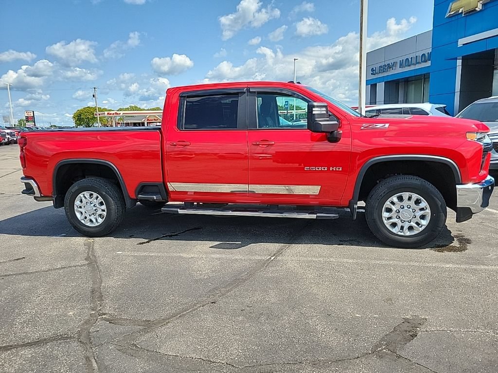 Used 2020 Chevrolet Silverado 2500 LT w/ All Star Edition AWD/4WD image 4