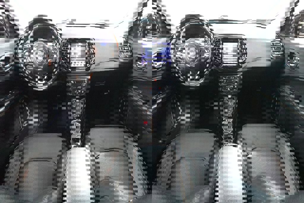 Used 2020 Jeep Compass Limited image 19