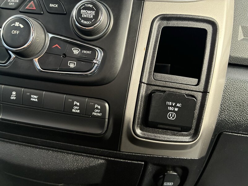 Used 2016 RAM 1500 Big Horn AWD/4WD image 28