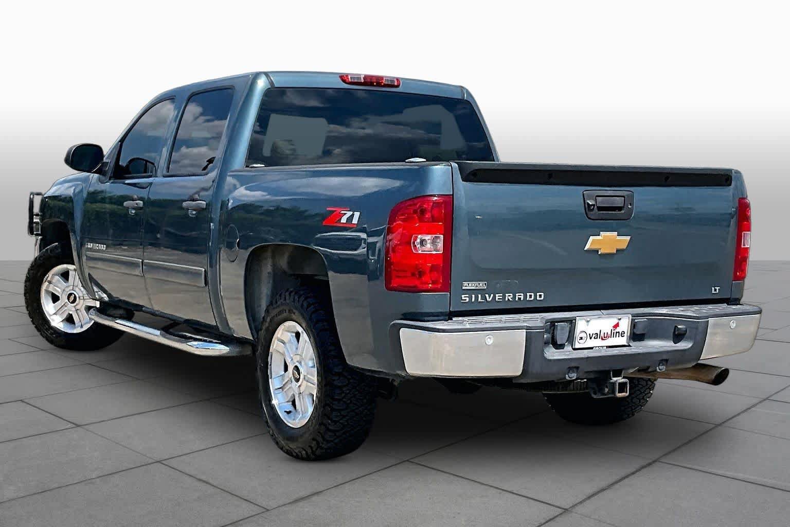 Used 2012 Chevrolet Silverado 1500 LT w/ Interior Plus Package RWD image 11
