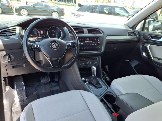 Used 2019 Volkswagen Tiguan SE FWD image 9