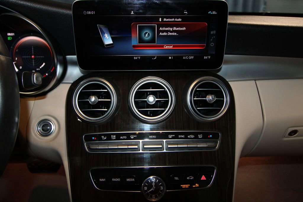 Used 2020 Mercedes-Benz C 300 Cabriolet image 18