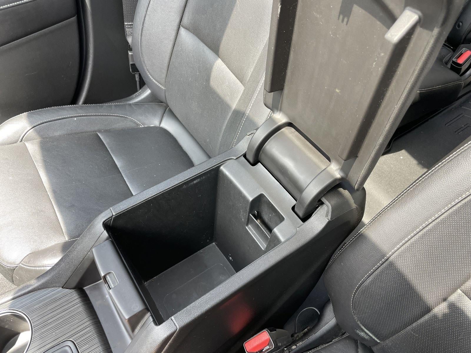 Used 2019 GMC Acadia SLT w/ Black Edition FWD image 33