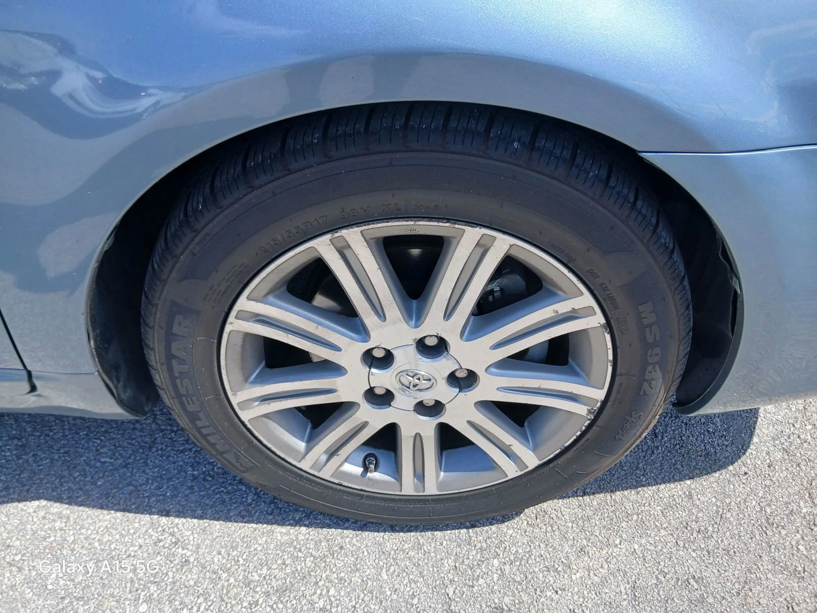 Used 2010 Toyota Avalon Limited FWD image 23