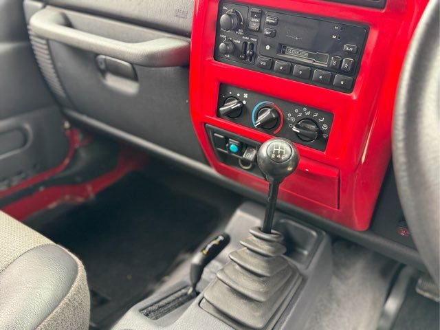 Used 1999 Jeep Wrangler Sport image 19