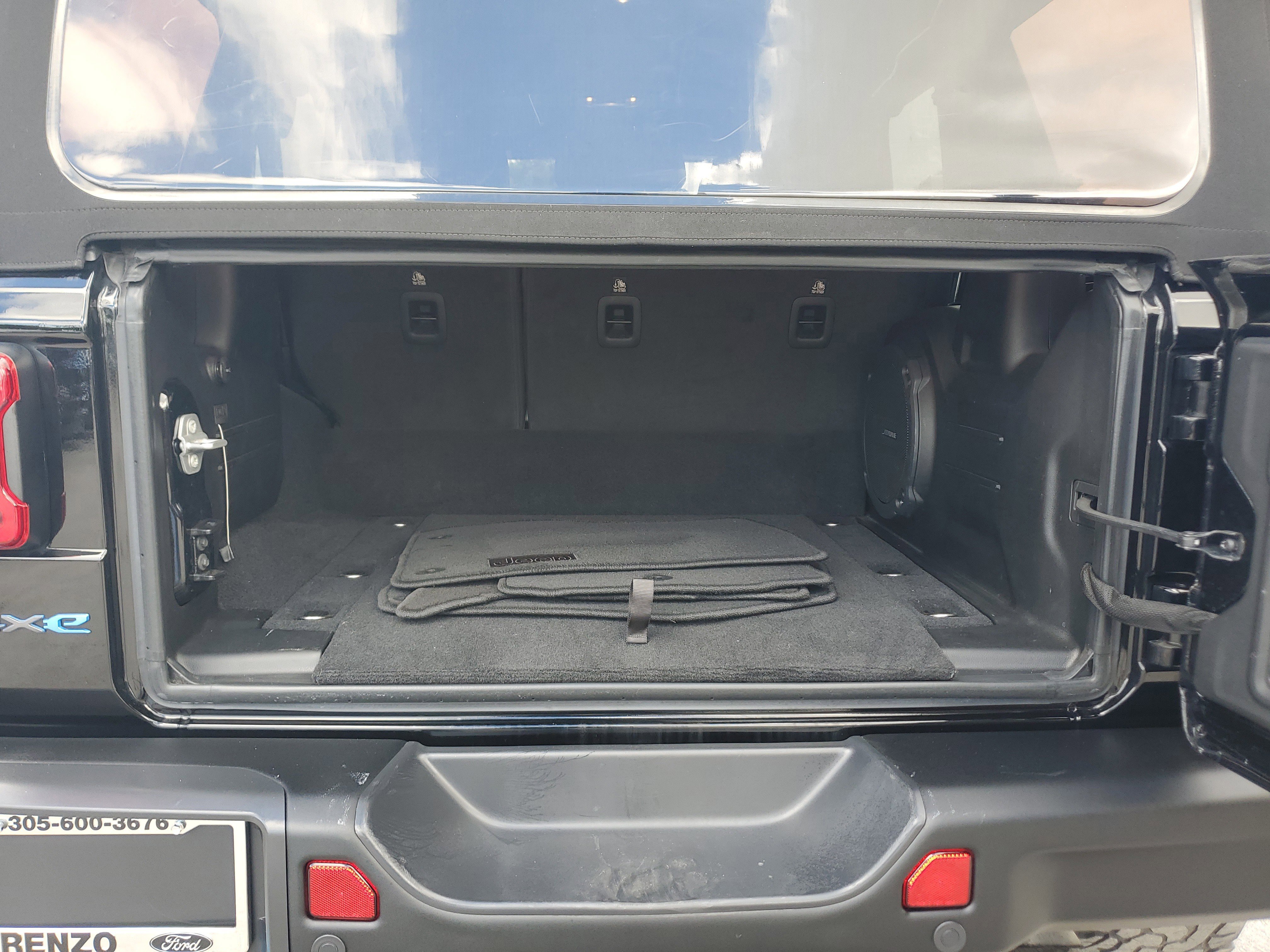 Used 2022 Jeep Wrangler Unlimited Rubicon 4xe w/ Steel Bumper Group image 15