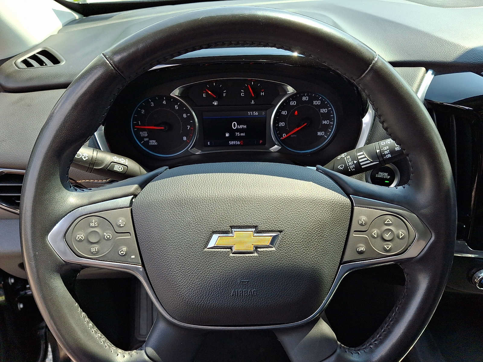 Used 2020 Chevrolet Traverse LT w/ Driver Confidence II Package AWD/4WD image 19