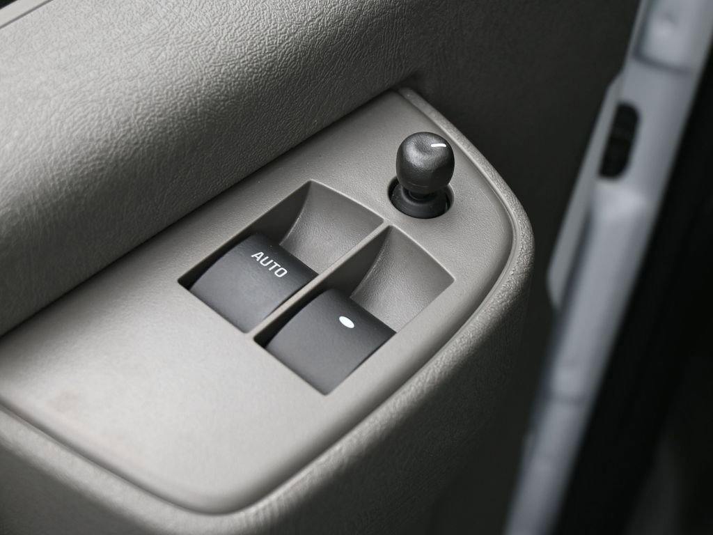 New 2025 Chevrolet Express 2500 w/ Driver Convenience Package image 17