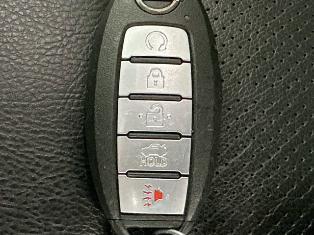 Used 2023 Nissan Maxima SL image 18