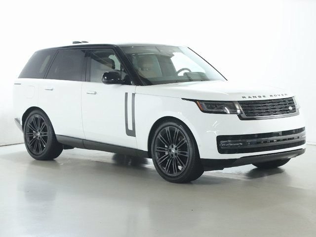 Used 2025 Land Rover Range Rover SE AWD/4WD image 11