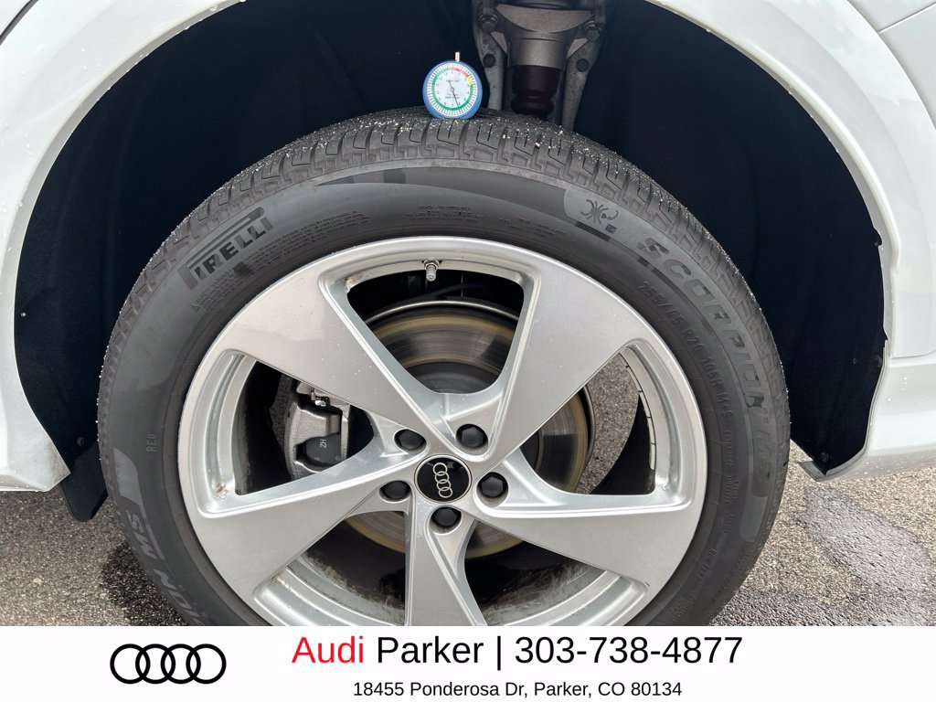 Used 2025 Audi Q5 Premium Plus w/ Premium Plus AWD/4WD image 18
