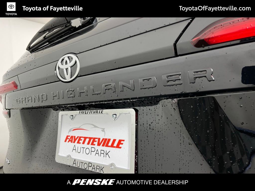 New 2026 Toyota Grand Highlander XLE image 20