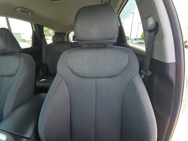 Used 2023 Hyundai Santa Fe SE w/ Cargo Package AWD/4WD image 22