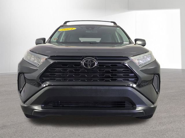 Used 2021 Toyota RAV4 LE AWD/4WD image 44