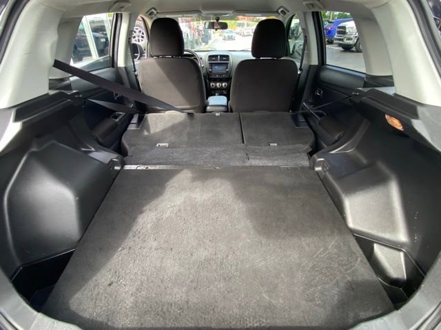 Used 2020 Mitsubishi Outlander Sport ES image 28