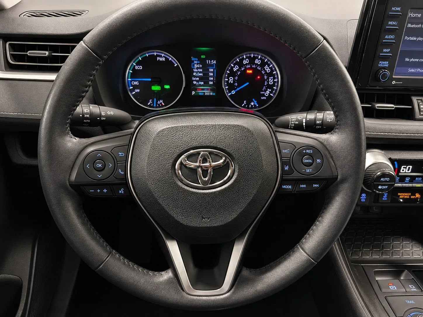 Used 2021 Toyota RAV4 XLE Premium AWD/4WD image 30