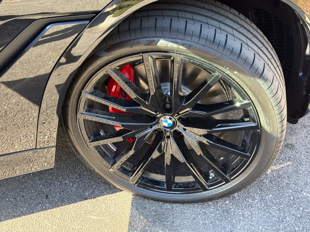 Used 2026 BMW X6 M60i w/ Executive Package AWD/4WD image 7