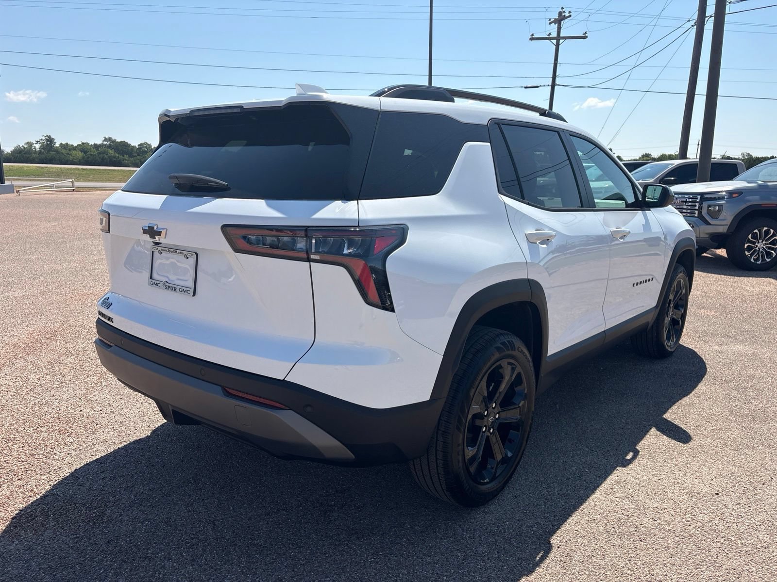 New 2027 Chevrolet Equinox LT w/ Midnight Edition FWD image 6