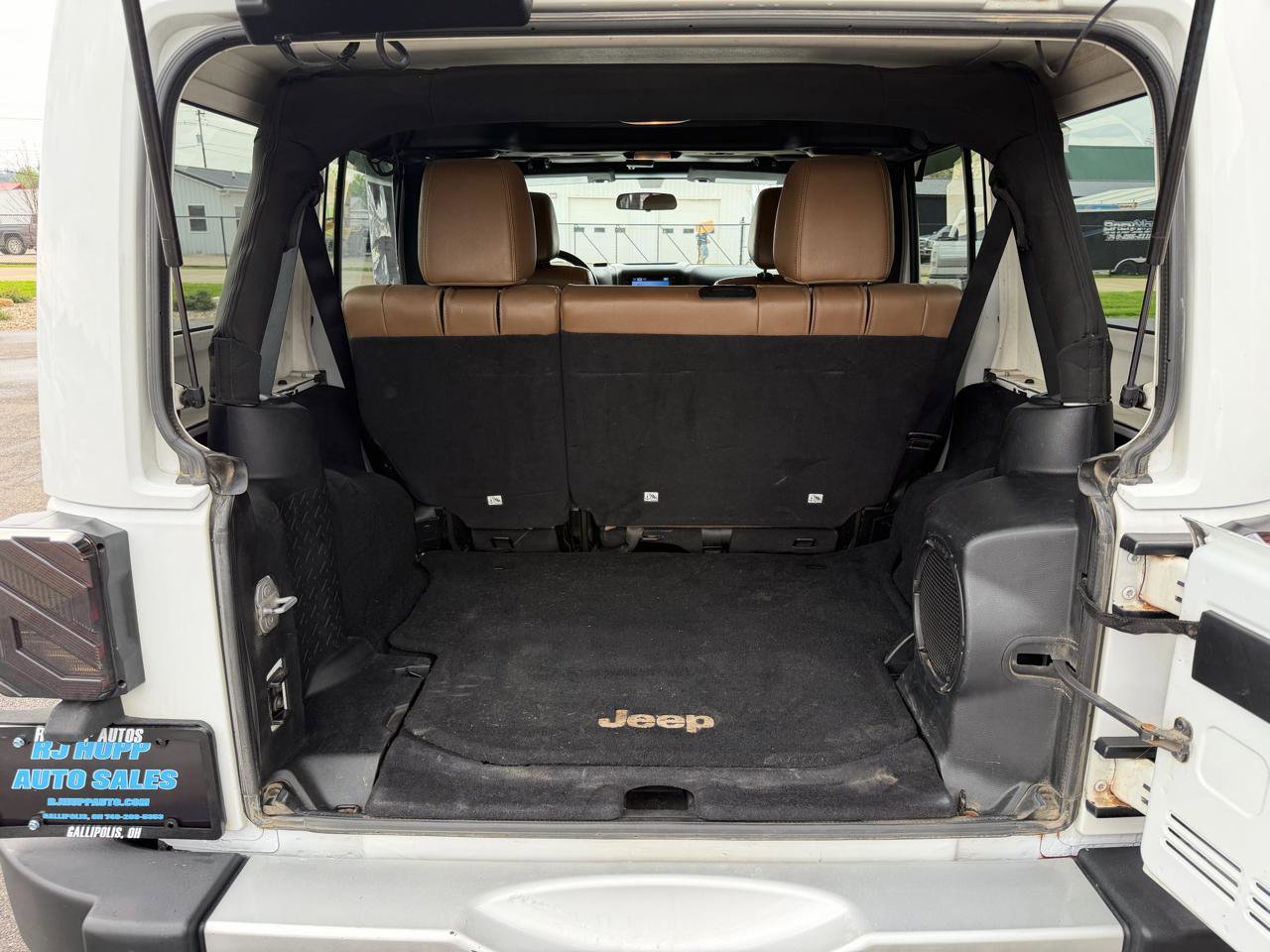 Used 2012 Jeep Wrangler Unlimited Sahara w/ Trailer Tow Group image 14